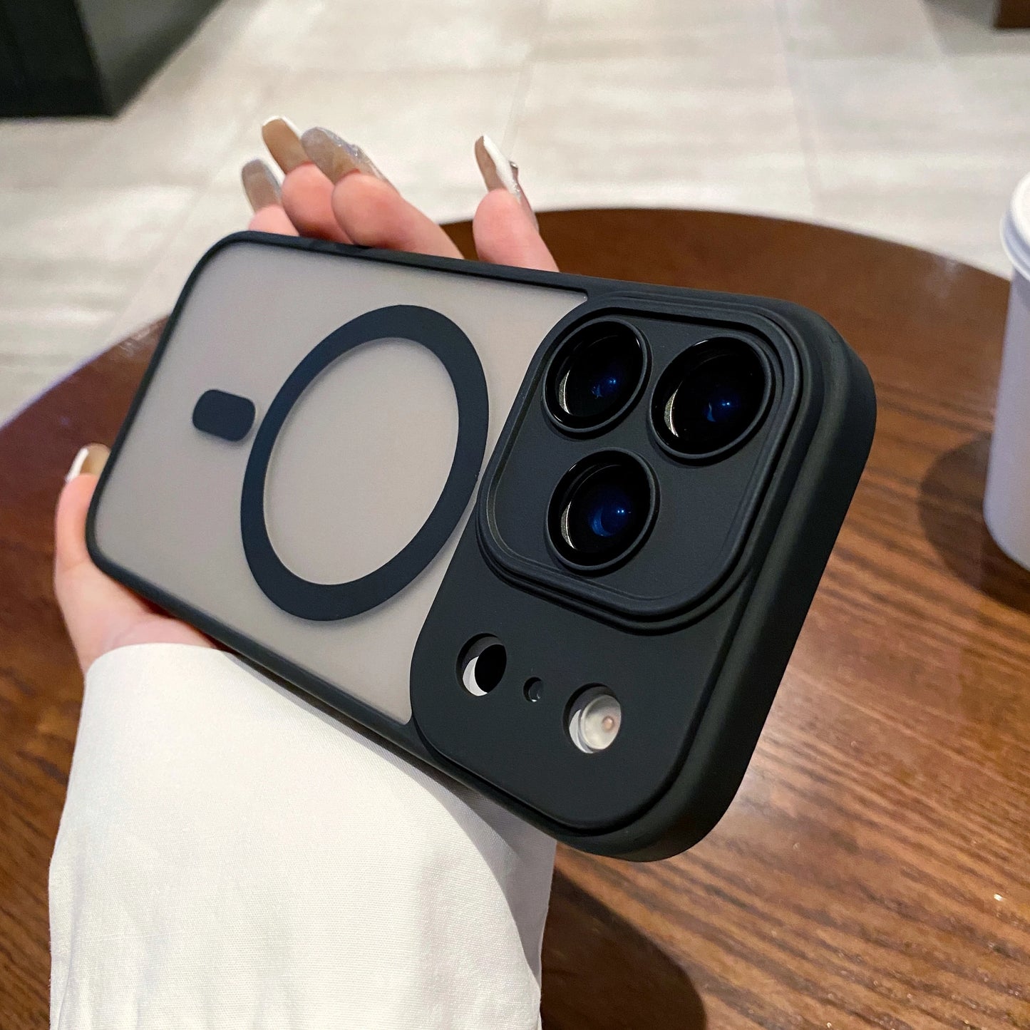 Frosted Magnetic All-Inclusive iPhone Case